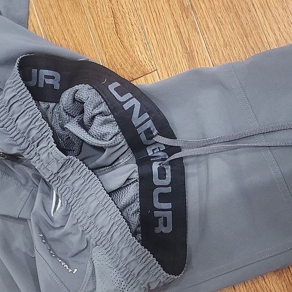 Under Armour Jogger - Picture 4 of 6